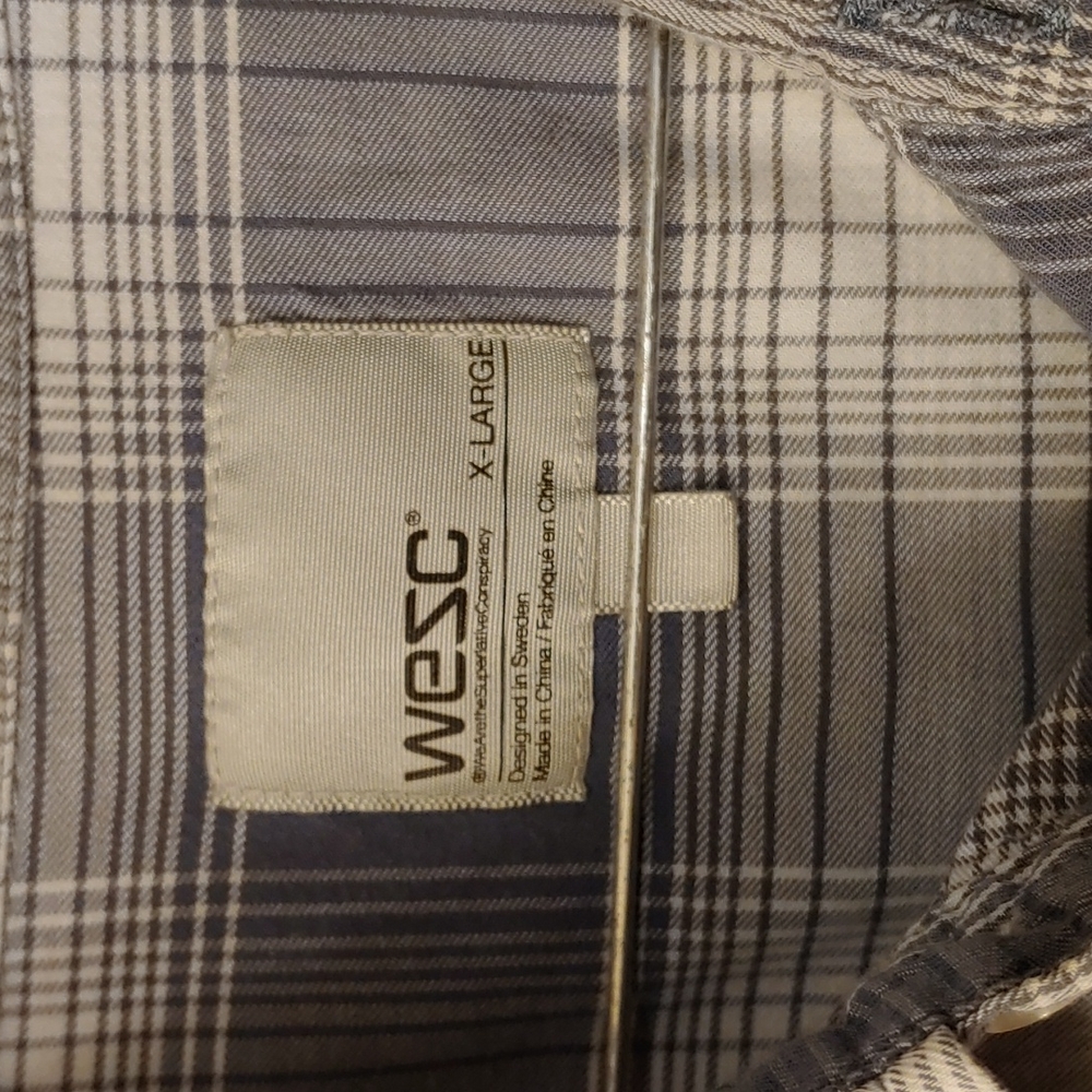 Plaid long sleeve shirt